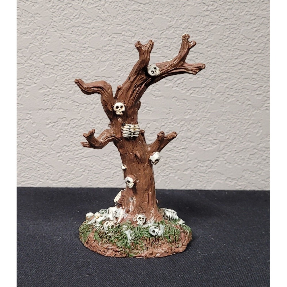 Lemax Skeleton Tree Spooky Town Halloween Village